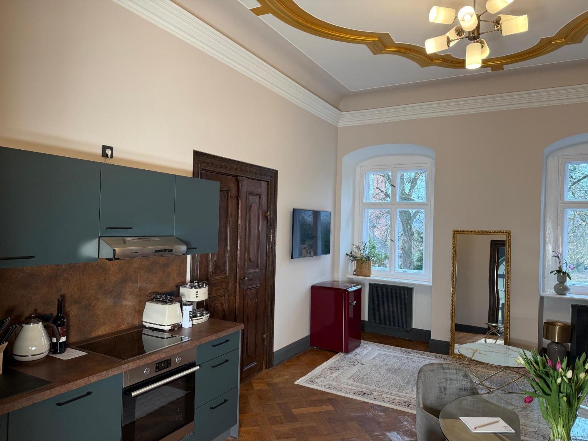 Schloss Zingst Querfurt Extérieur photo